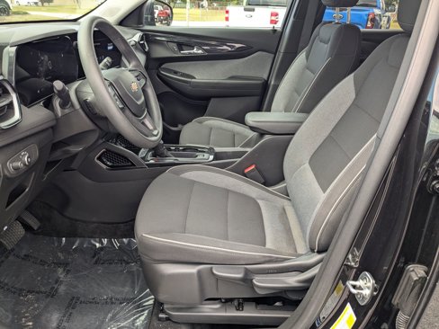 Used 2024 Chevrolet TrailBlazer LS w/ LS Convenience Package image 15