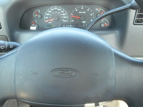 Used 2002 Ford F250 XL image 10