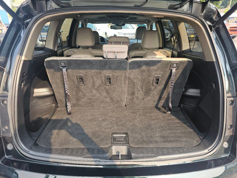 Used 2016 Honda Pilot Touring image 9