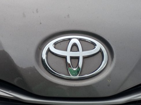 Used 2015 Toyota Sienna XLE Premium image 31