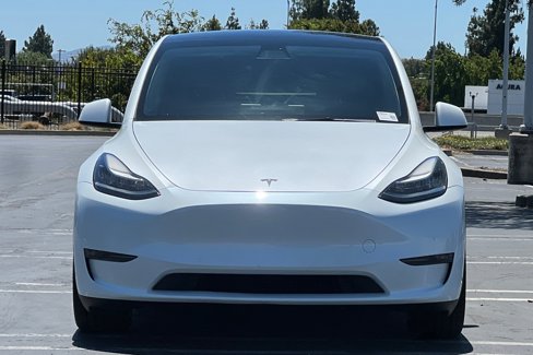 Used 2021 Tesla Model Y Performance image 9