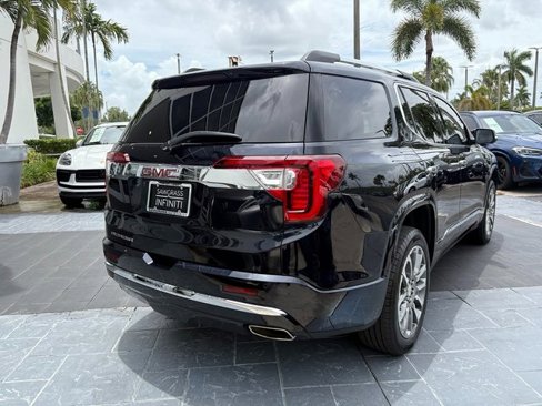 Used 2022 GMC Acadia Denali w/ Denali Ultimate Package image 9