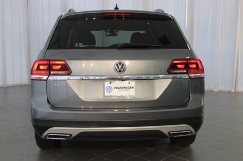 Used 2020 Volkswagen Atlas SE w/ Panoramic Sunroof Package image 9