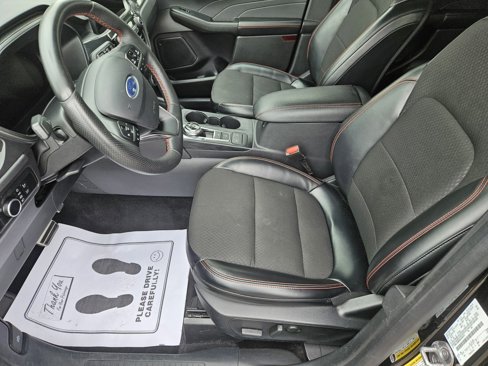 Used 2024 Ford Escape ST-Line image 23
