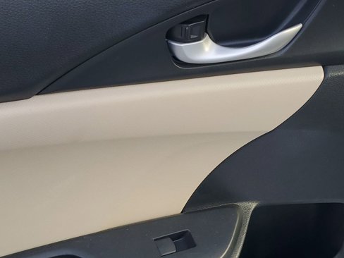 Used 2016 Honda Civic EX-T image 41