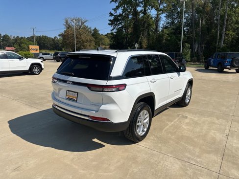 New 2025 Jeep Grand Cherokee Laredo X image 7