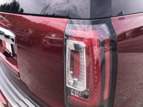 Used 2017 GMC Yukon XL Denali w/ Open Road Package image 48