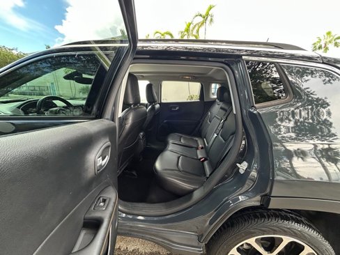 Used 2017 Jeep Compass Limited w/ Navigation Group image 38