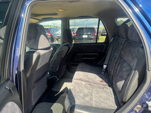 Used 2004 Honda CR-V EX image 24