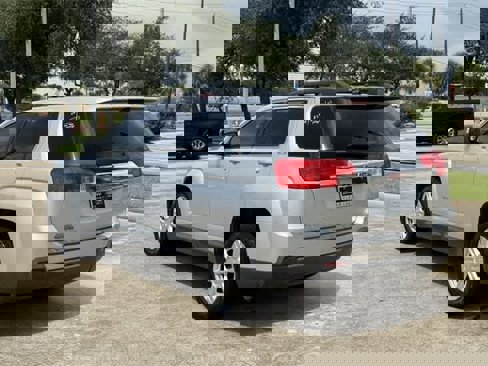 Used 2014 GMC Terrain SLE image 3