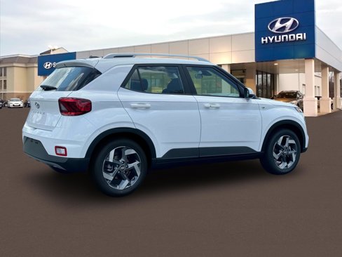 New 2025 Hyundai Venue SEL image 8