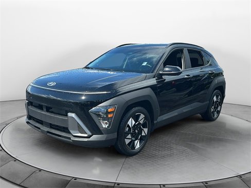 Used 2024 Hyundai Kona SEL image 3