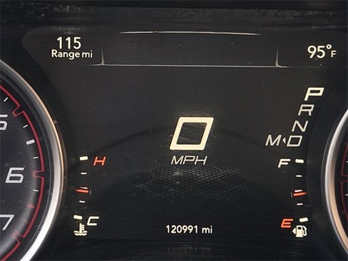 Used 2016 Dodge Charger SE image 13