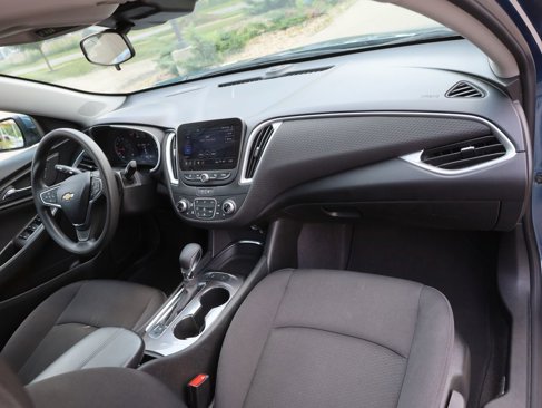Used 2024 Chevrolet Malibu LT image 14