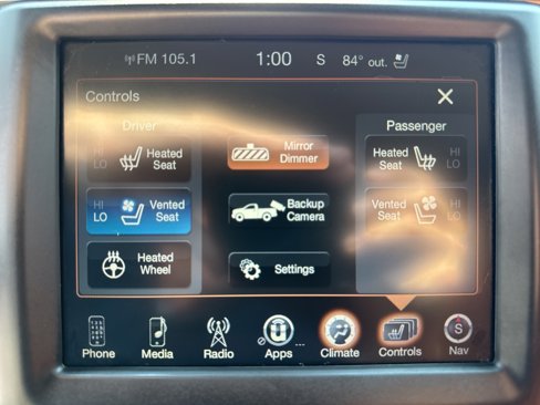 Used 2016 RAM 1500 Laramie image 36