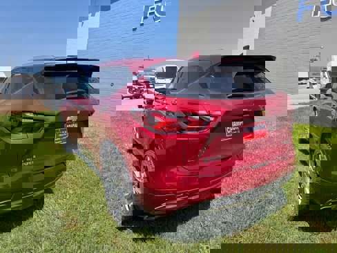 Used 2020 Chevrolet Blazer Premier w/ Driver Confidence II Package image 8