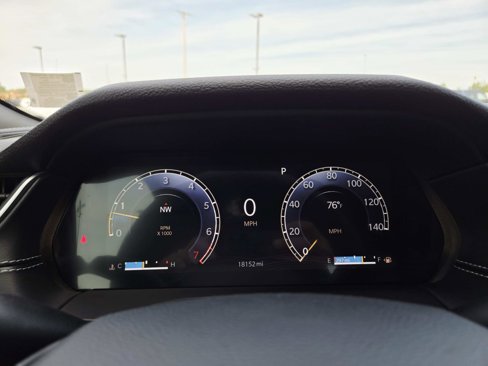 Used 2024 Jeep Grand Cherokee Altitude image 24