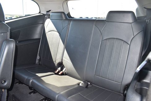 Used 2017 Chevrolet Traverse Premier image 10