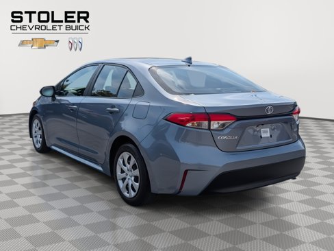 Used 2024 Toyota Corolla LE image 3