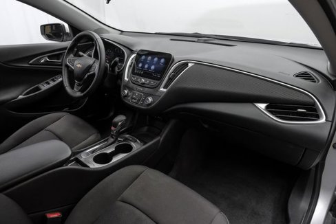 Used 2021 Chevrolet Malibu RS image 21