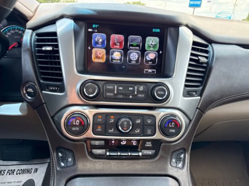 Used 2017 Chevrolet Suburban Premier image 26