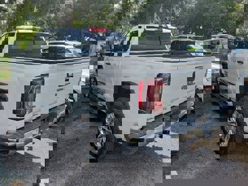Used 2018 GMC Sierra 1500 SLT w/ SLT Premium Package image 5