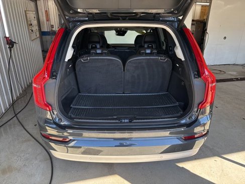Used 2022 Volvo XC90 T5 Momentum w/ Climate Package image 20