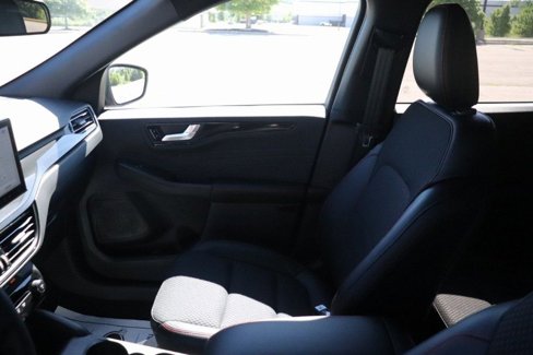 New 2024 Ford Escape ST-Line w/ Tech Pack #1 image 13