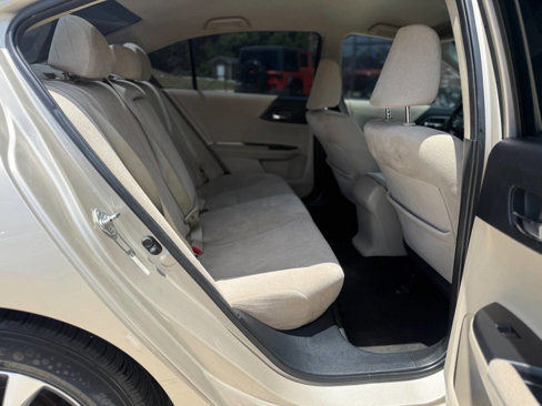 Used 2013 Honda Accord LX image 17