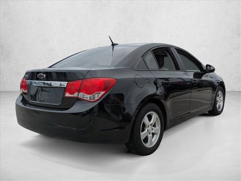 Used 2014 Chevrolet Cruze LS image 5