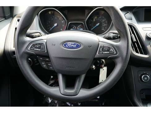Used 2018 Ford Focus SE image 23