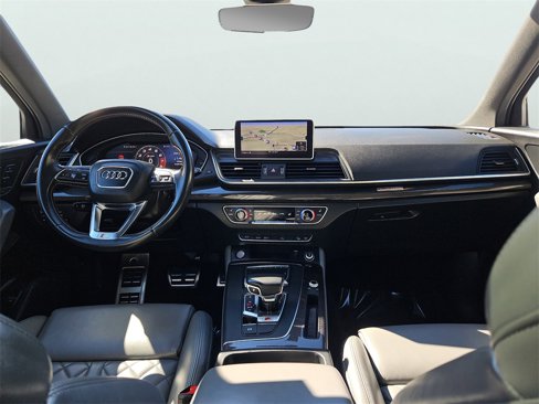 Used 2019 Audi SQ5 Premium Plus w/ Premium Plus Package image 11