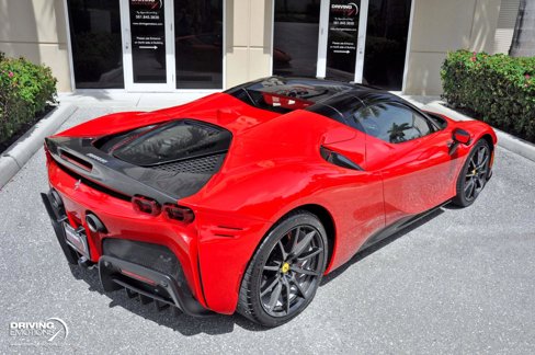 Used 2023 Ferrari SF90 Spider image 23