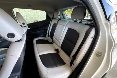 Used 2019 Chevrolet Bolt Premier w/ Infotainment Package image 19