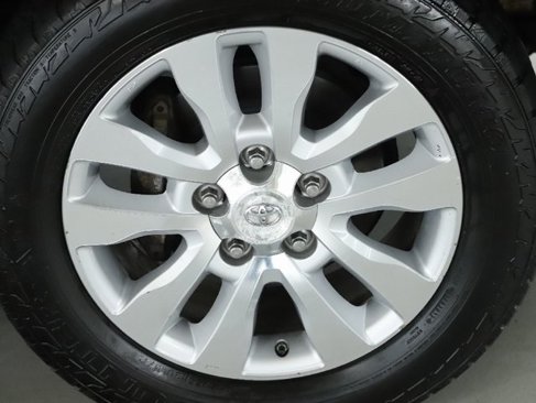 Used 2012 Toyota Sequoia Platinum image 10