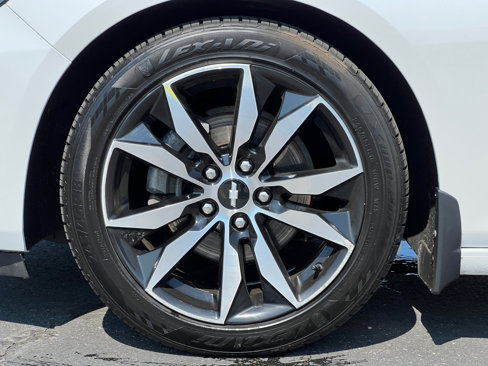 Used 2017 Chevrolet Malibu LT w/ Leather Package image 47