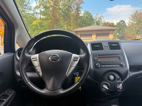 Used 2014 Nissan Versa Note SV image 9
