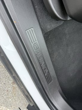Used 2021 Chevrolet Equinox LT image 33