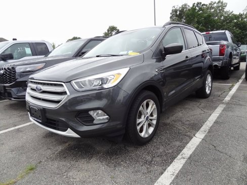 Used 2019 Ford Escape SEL image 3