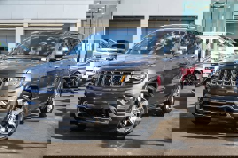 Used 2014 Jeep Grand Cherokee Overland image 1