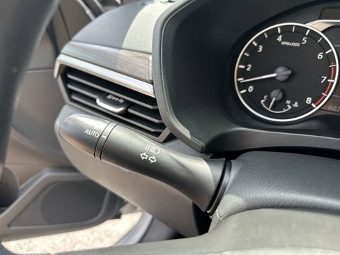 Certified 2023 Nissan Altima 2.5 SV image 23