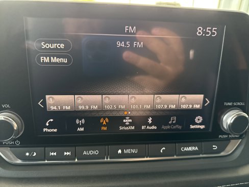 Used 2021 Nissan Rogue SV w/ Premium Package image 27