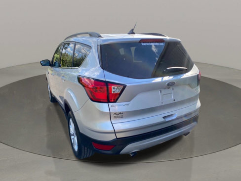 Used 2019 Ford Escape SEL image 4