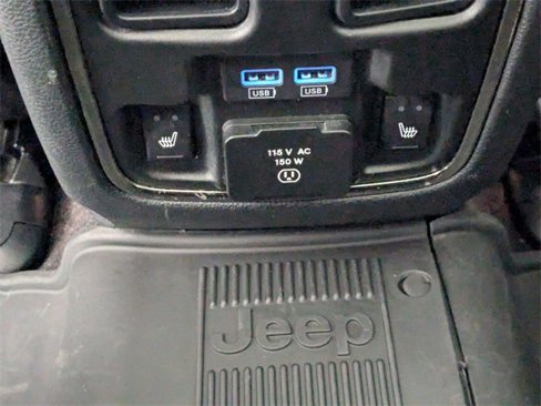 Used 2018 Jeep Grand Cherokee High Altitude image 27