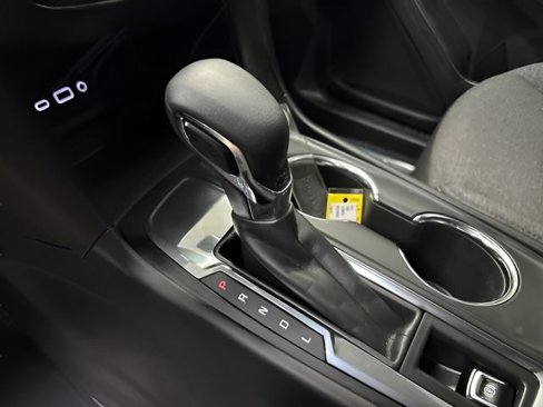 Used 2022 Chevrolet Equinox LT image 18