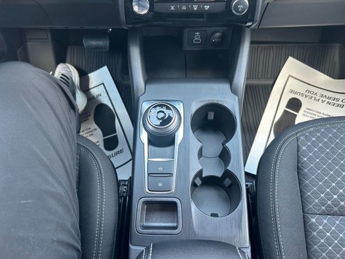 New 2025 Ford Escape Active image 57