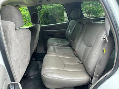 Used 2005 Chevrolet Tahoe 4WD w/ Skid Plate Package image 9