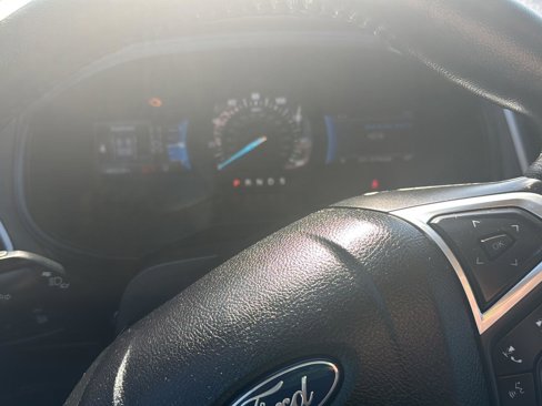 Used 2022 Ford Edge SEL w/ Convenience Package image 21