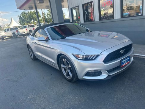 Used 2015 Ford Mustang Convertible w/ Equipment Group 051A image 2