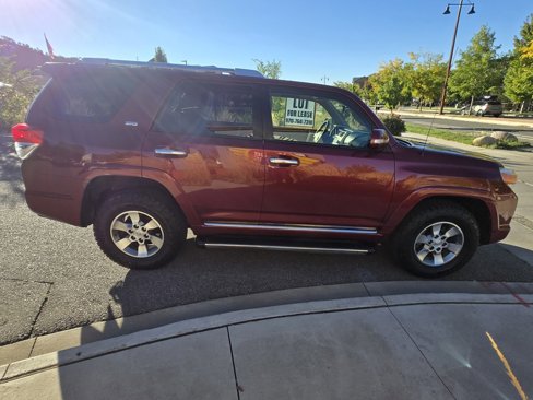 Used 2012 Toyota 4Runner SR5 image 7